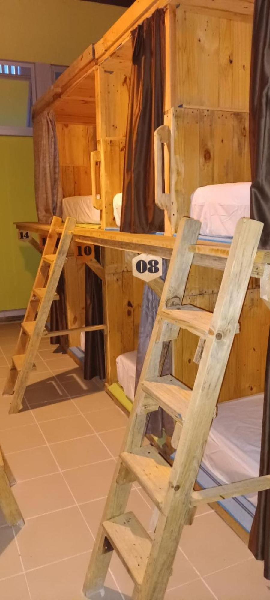 Hostel Tropico 20 Pdc Playa del Carmen Exteriör bild