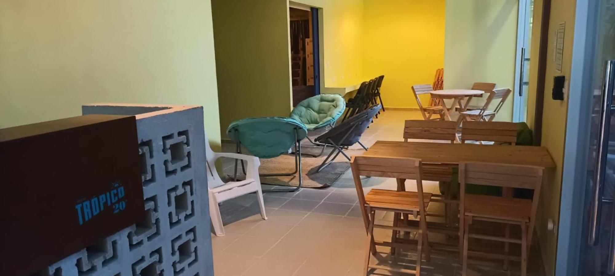 Hostel Tropico 20 Pdc Playa del Carmen Exteriör bild